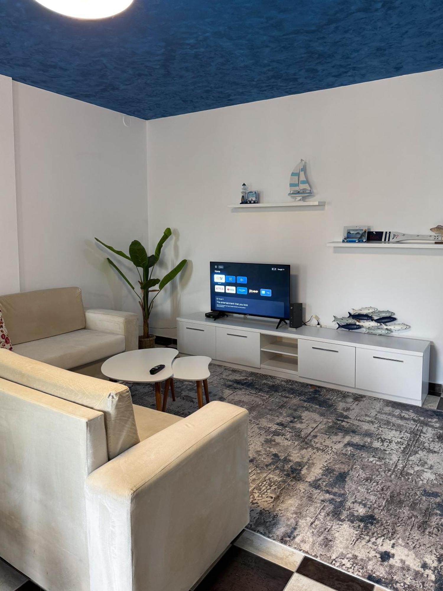 Marina Apartment - The Ocean Heart Of Shkodra Bagian luar foto